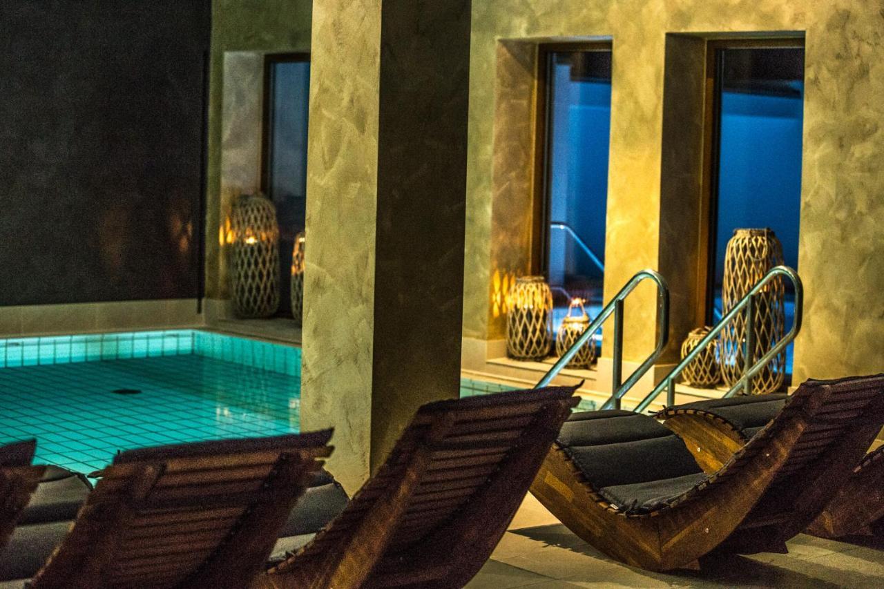 Das Aunhamer Suite & Spa Hotel (Adults Only) บัด กรีสบาค ภายนอก รูปภาพ